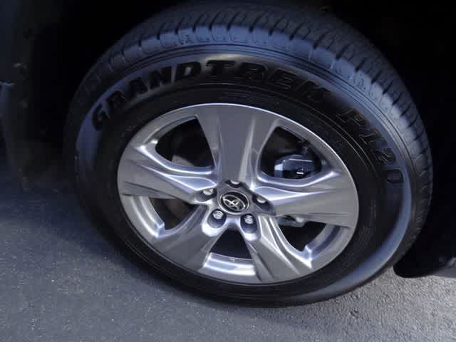 Thumbnail: 2025 Toyota RAV4 - 25