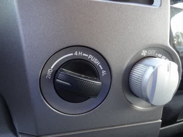 Thumbnail: 2012 Toyota Tundra - 12