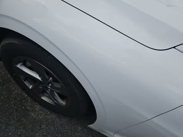 Thumbnail: 2023 Kia K5 - 3