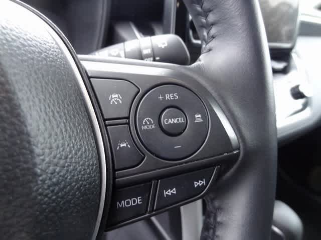 Thumbnail: 2025 Toyota Corolla Cross - 10