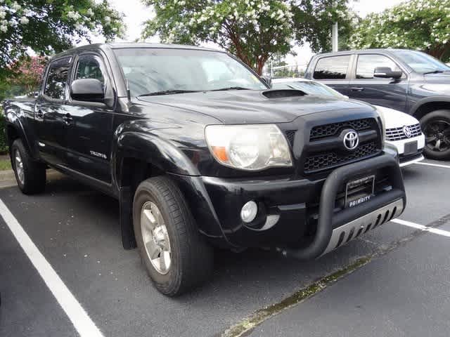 Thumbnail: 2011 Toyota Tacoma - 3