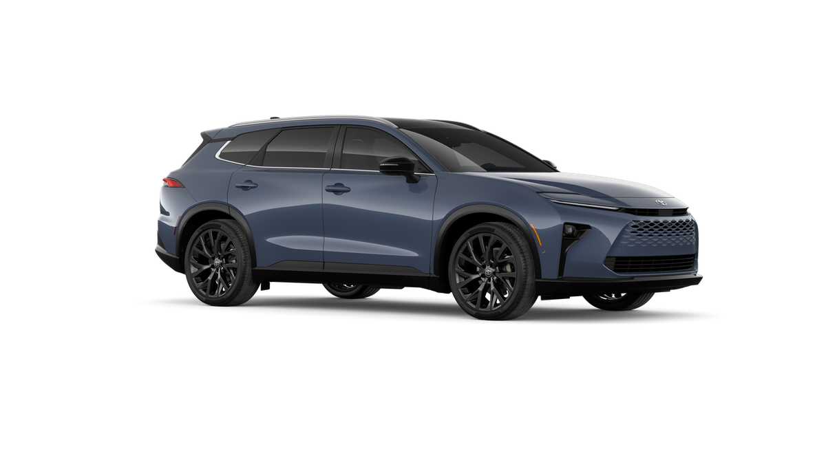 Thumbnail: 2026 Toyota Crown Signia - 14