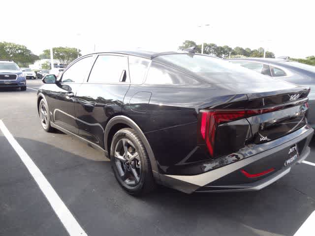 Thumbnail: 2025 Kia K4 - 4