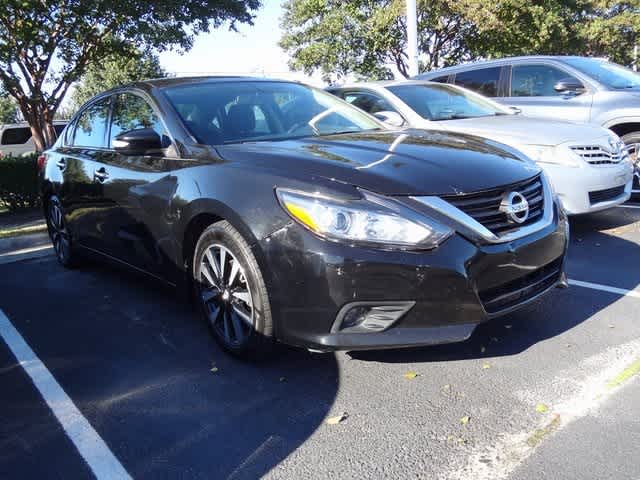 Thumbnail: 2018 Nissan Altima - 3