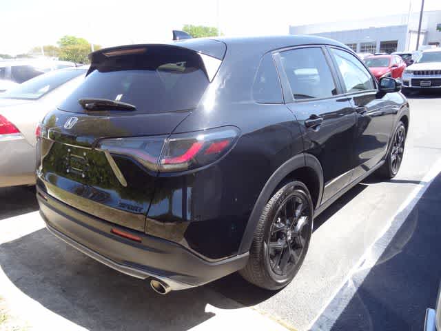 Thumbnail: 2025 Honda HR-V - 4