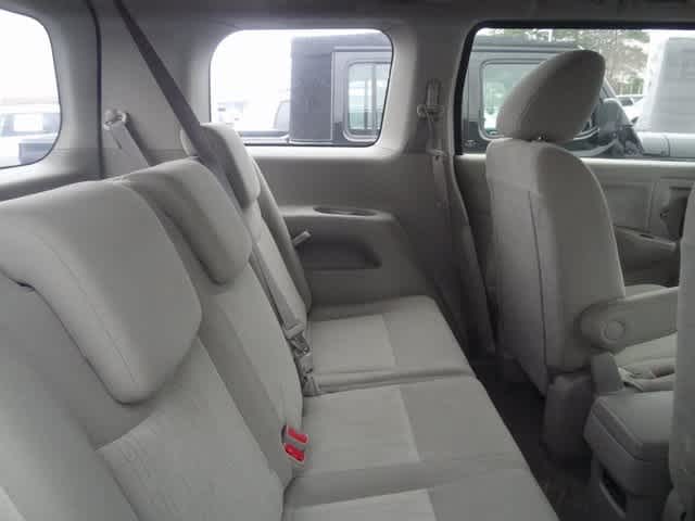 Thumbnail: 2014 Nissan Quest - 10