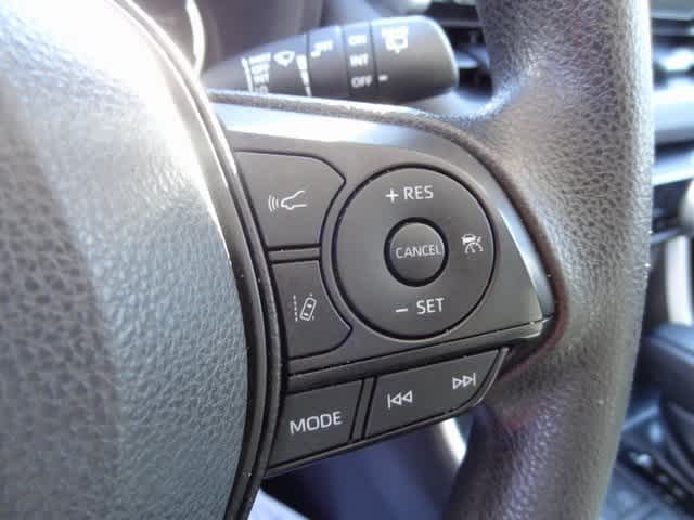 Thumbnail: 2023 Toyota RAV4 - 12