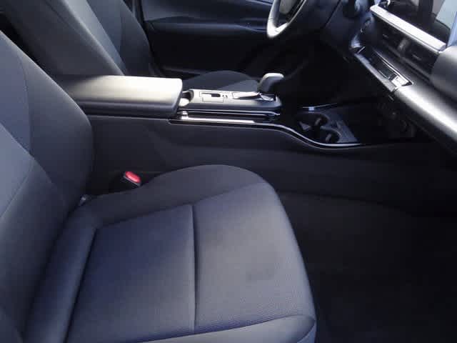 Thumbnail: 2024 Toyota Prius - 22