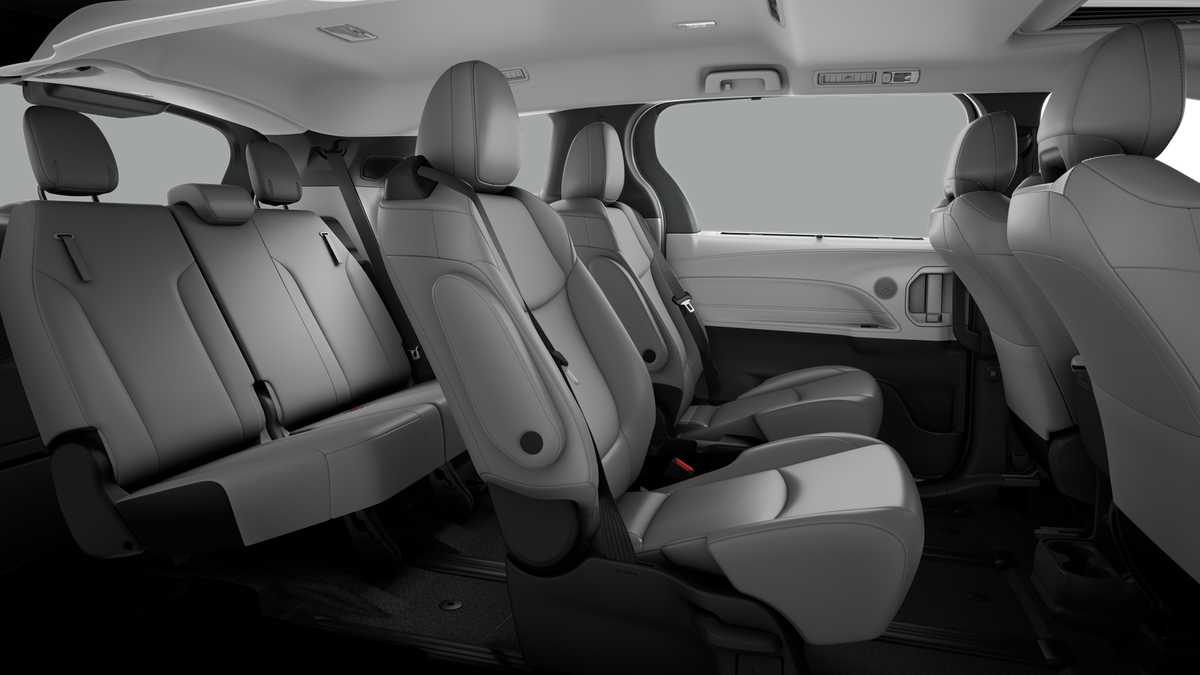 Thumbnail: 2025 Toyota Sienna - 21