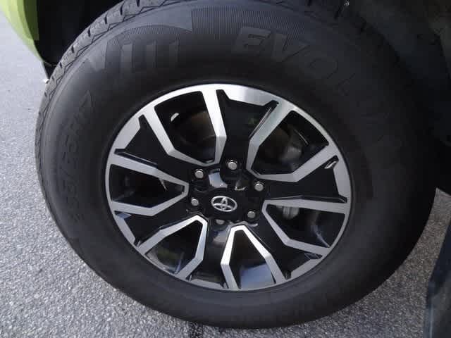 Thumbnail: 2023 Toyota Tacoma - 34