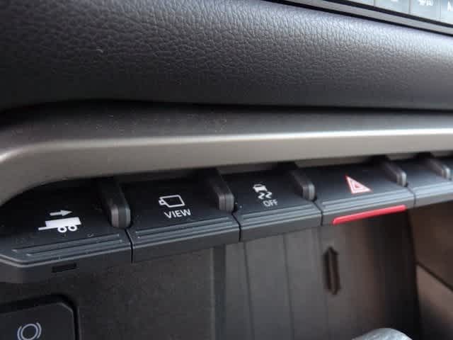 Thumbnail: 2023 Toyota Sequoia - 17