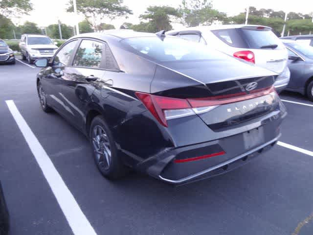 Thumbnail: 2024 Hyundai Elantra - 7