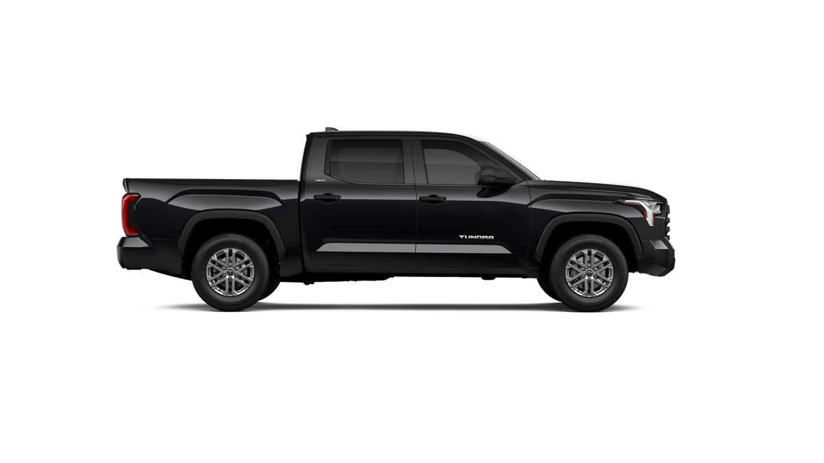 Thumbnail: 2025 Toyota Tundra - 12