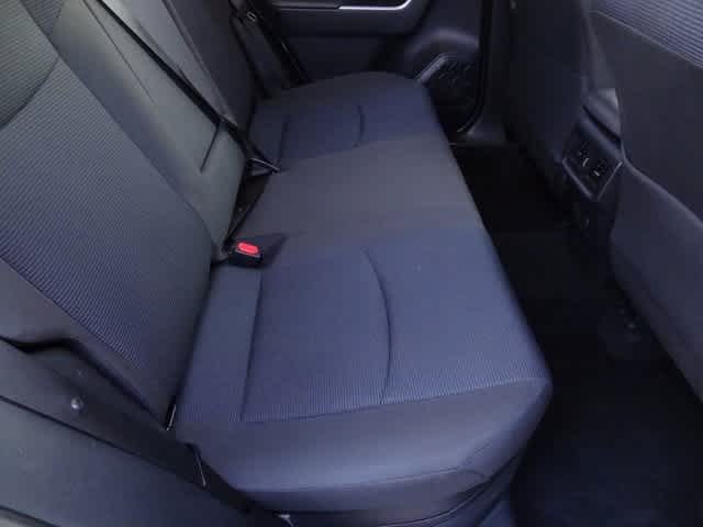 Thumbnail: 2022 Toyota RAV4 - 9