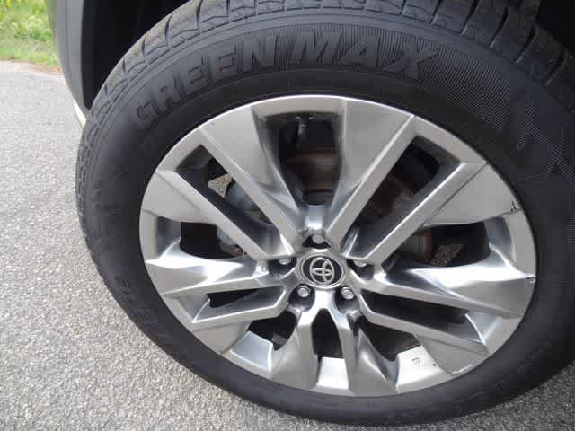 Thumbnail: 2021 Toyota RAV4 - 37