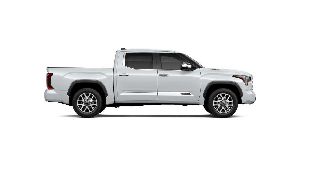 Thumbnail: 2025 Toyota Tundra - 12