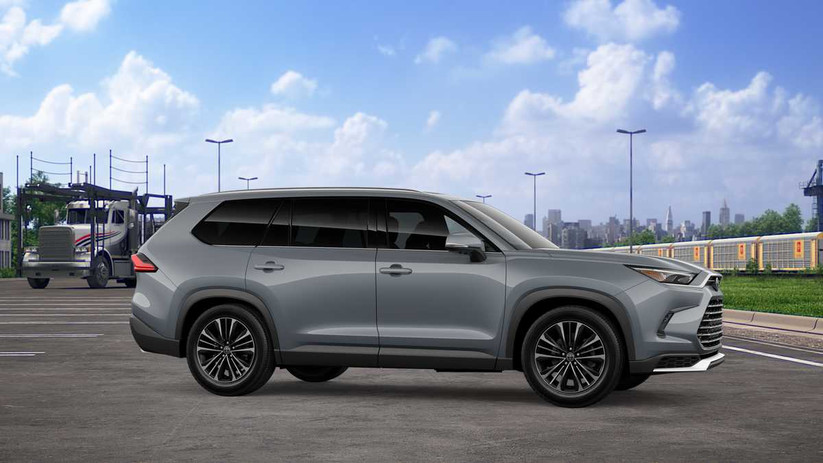 Thumbnail: 2026 Toyota Grand Highlander - 13