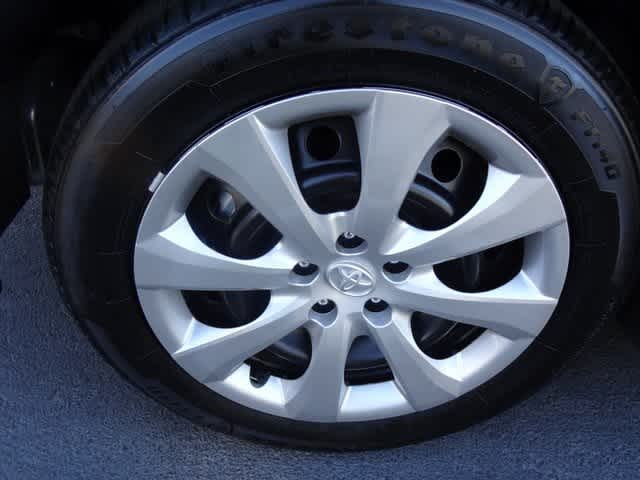 Thumbnail: 2025 Toyota Corolla - 20