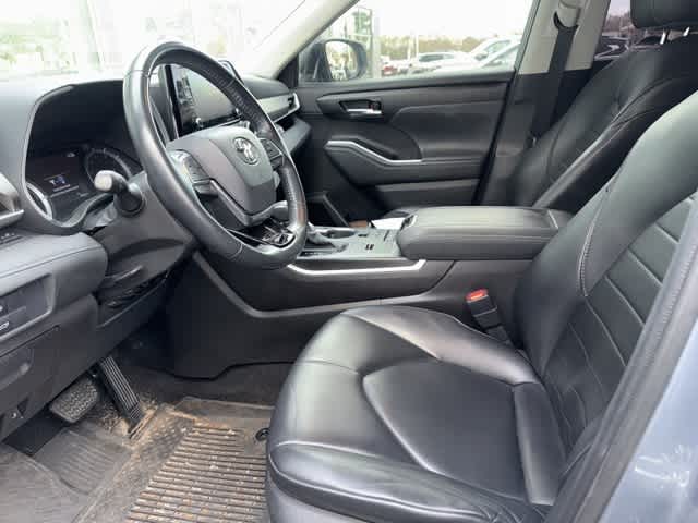 2021 Toyota Highlander XLE 6
