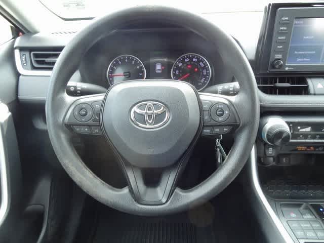 Thumbnail: 2021 Toyota RAV4 - 11