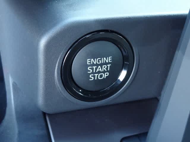 Thumbnail: 2025 Toyota Tacoma - 15