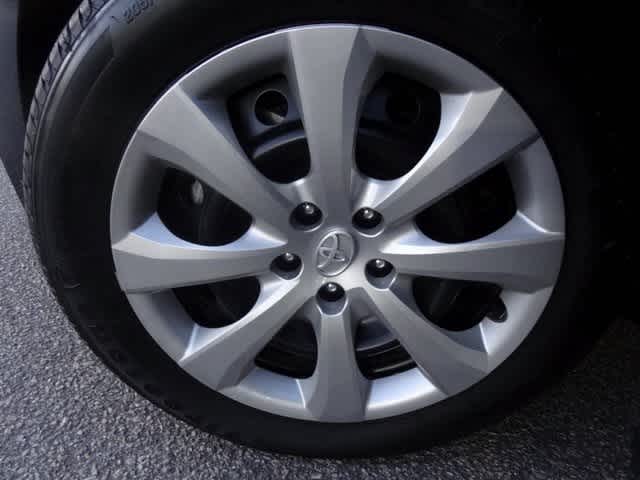 Thumbnail: 2025 Toyota Corolla - 26