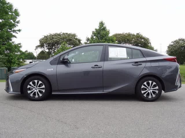 Thumbnail: 2022 Toyota Prius Prime - 3