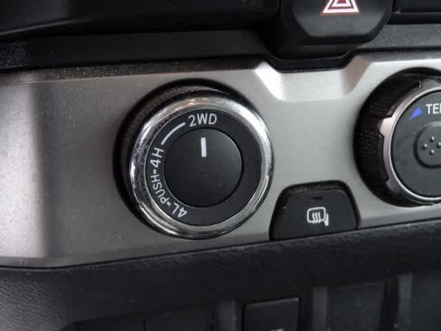 Thumbnail: 2023 Toyota Tacoma - 14