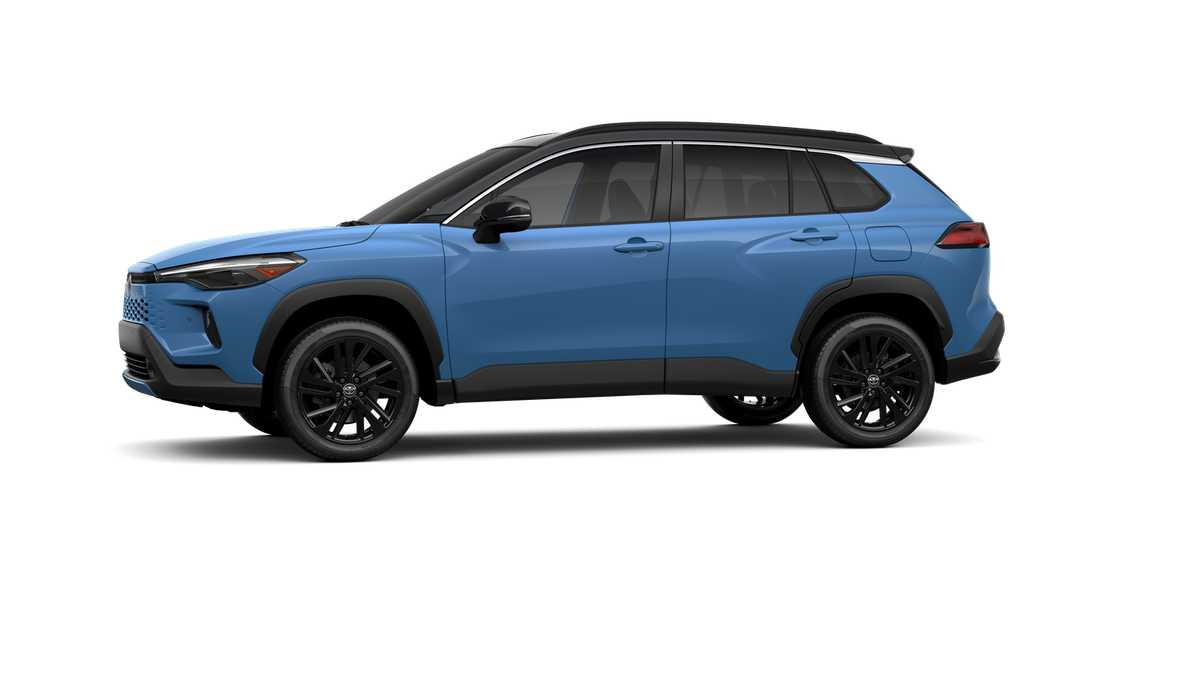 Thumbnail: 2026 Toyota Corolla Cross - 3