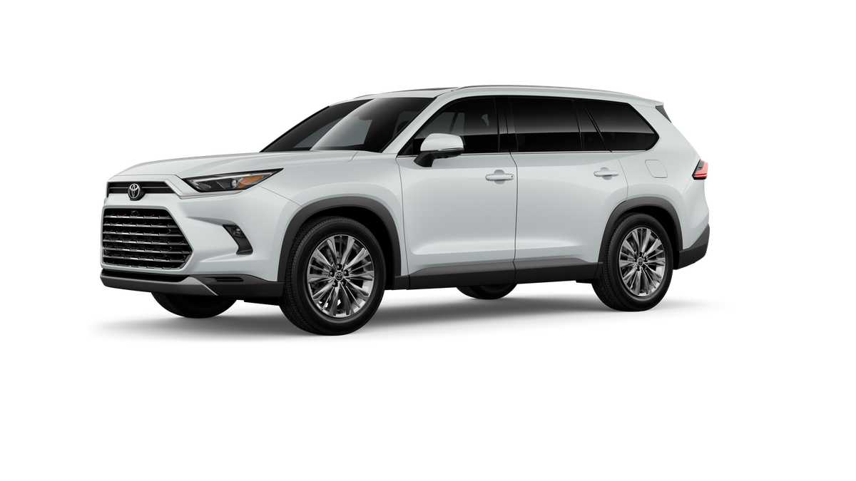 Thumbnail: 2026 Toyota Grand Highlander - 2