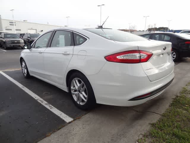 Thumbnail: 2016 Ford Fusion - 8