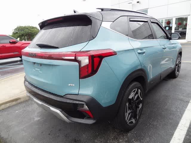 Thumbnail: 2024 Kia Seltos - 4