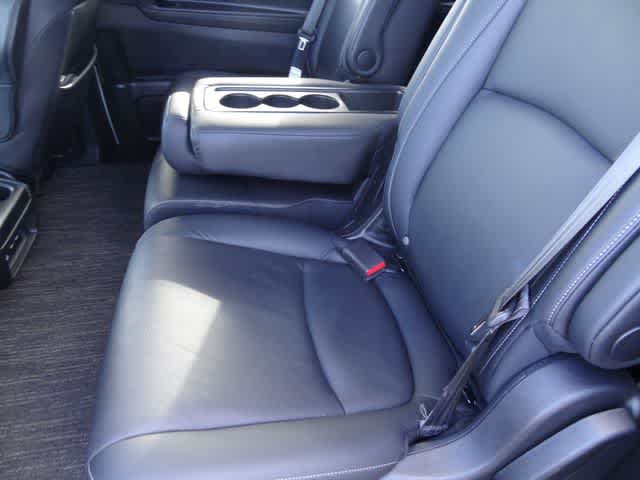 Thumbnail: 2023 Honda Odyssey - 21