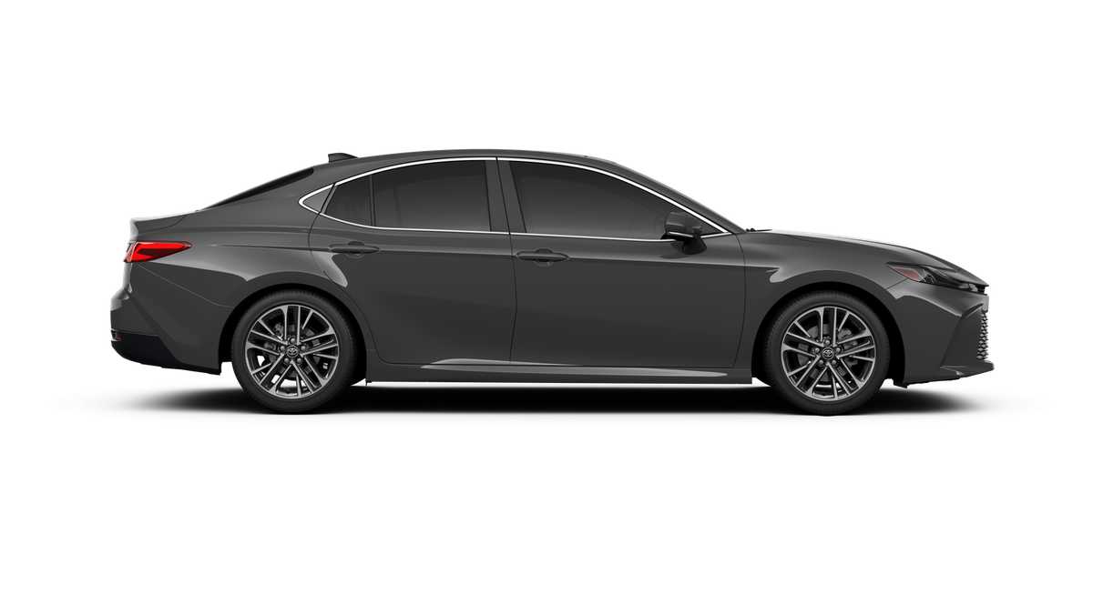 Thumbnail: 2025 Toyota Camry - 12