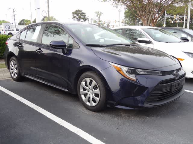 Thumbnail: 2023 Toyota Corolla - 4