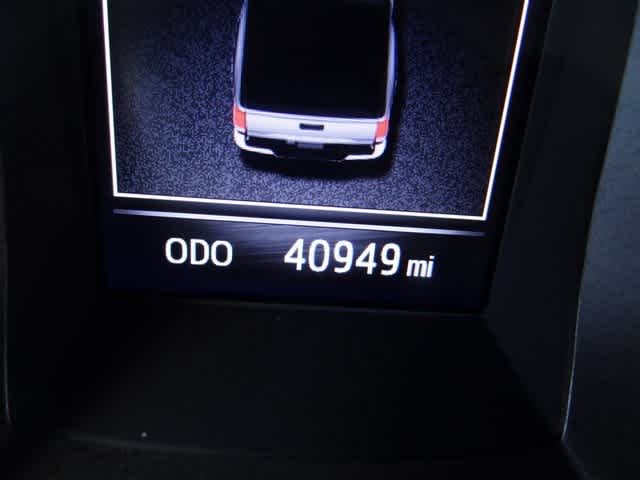 Thumbnail: 2023 Toyota Tacoma - 10