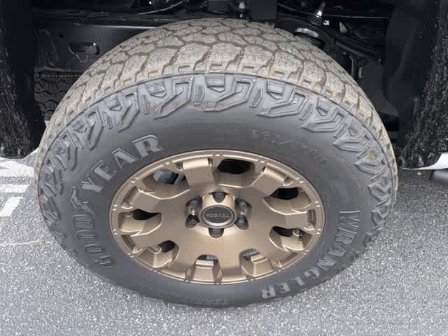 Thumbnail: 2025 Toyota Tacoma - 6