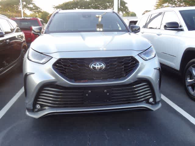 Thumbnail: 2025 Toyota Highlander - 2