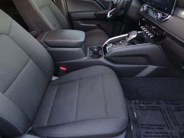 Thumbnail: 2024 Chevrolet Colorado - 13