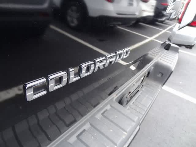 Thumbnail: 2018 Chevrolet Colorado - 12