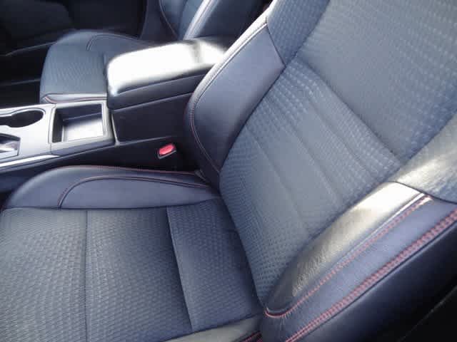 Thumbnail: 2015 Toyota Camry - 7