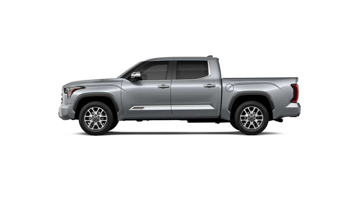 Thumbnail: 2025 Toyota Tundra - 4