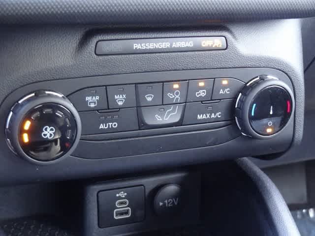 Thumbnail: 2024 Ford Bronco Sport - 23