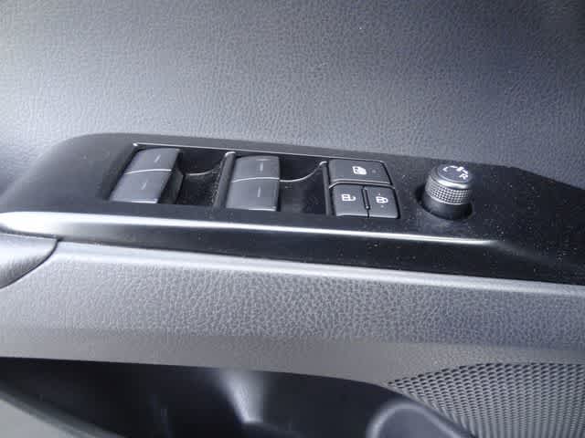 Thumbnail: 2025 Toyota Camry - 14