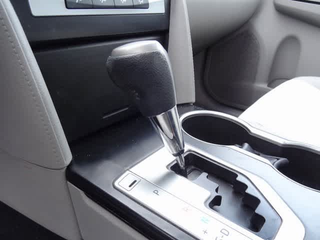 Thumbnail: 2014 Toyota Camry - 13