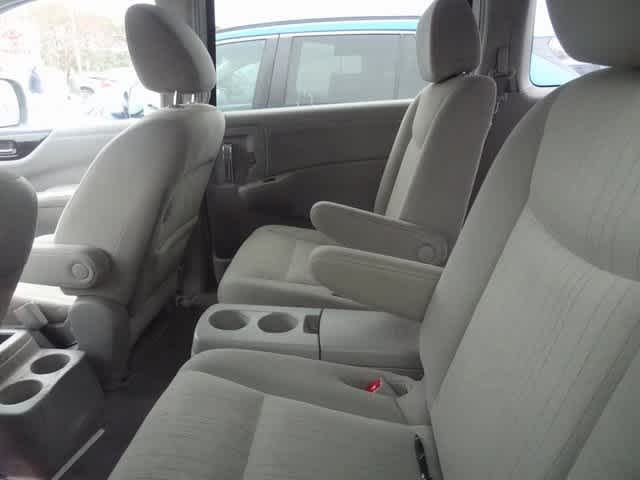 Thumbnail: 2014 Nissan Quest - 7