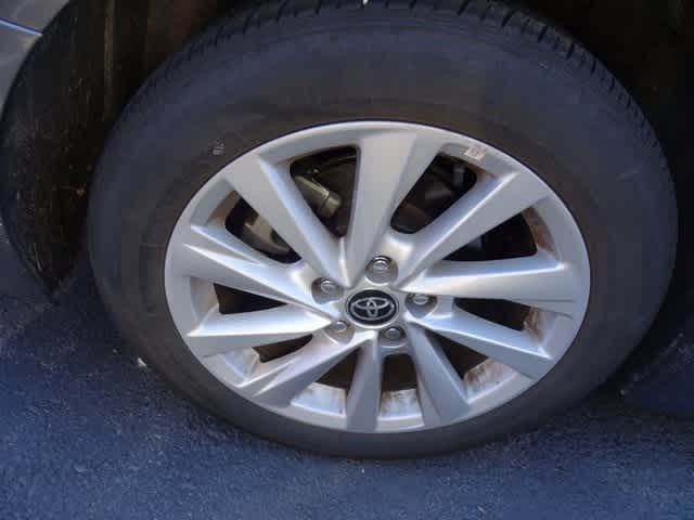 Thumbnail: 2024 Toyota Camry - 16