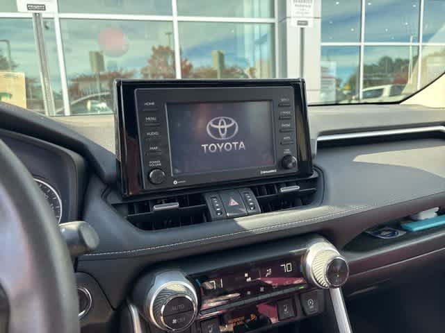 Thumbnail: 2020 Toyota RAV4 - 9