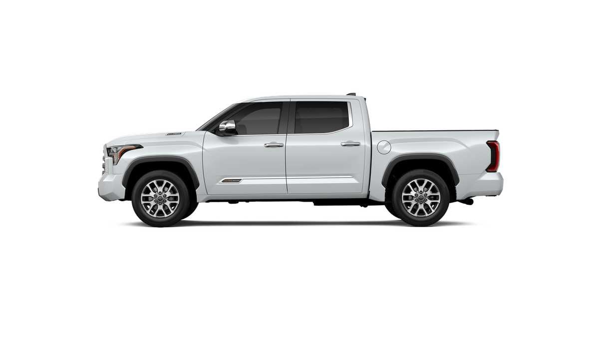 Thumbnail: 2025 Toyota Tundra - 4