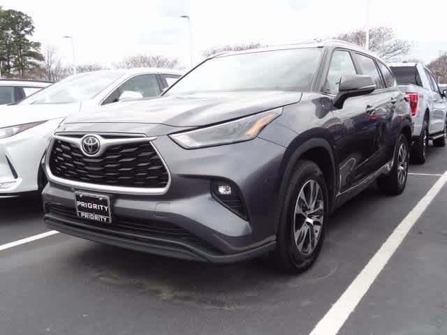 Thumbnail: 2023 Toyota Highlander - 1